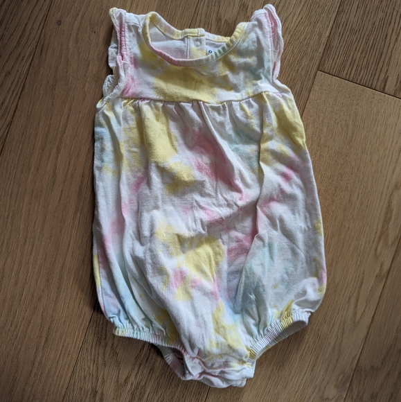 2/$10💚 Tie Dye and Safari Bubble Rompers - Picture 3 of 3